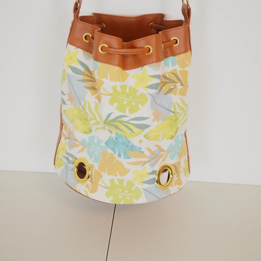 Disney Parks Moana Beach Swim Bag Floral Drawstring Bucket Shoulder Strap‎ Maui